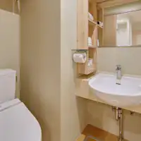Kamar Keluarga Gaya Jepang - Kamar Mandi