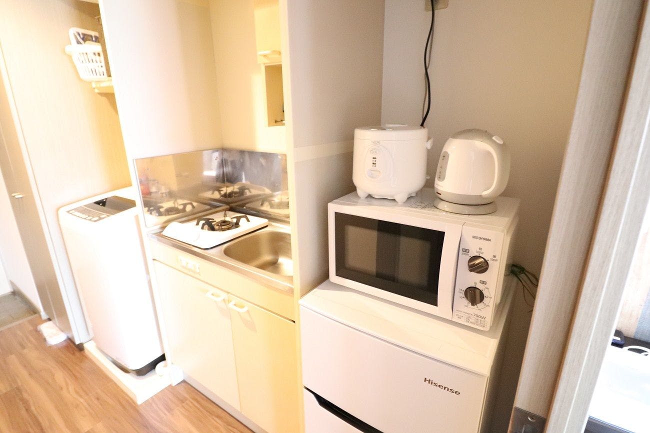 ห้องครัว, ตู้เย็น, เครื่องซักผ้า