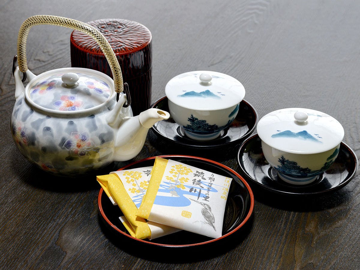 *【Kamar】Setelah tiba, nikmati teh