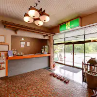 Fasilitas: Resepsionis dan lobi