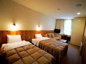 ラ・フォーレつるぎ山