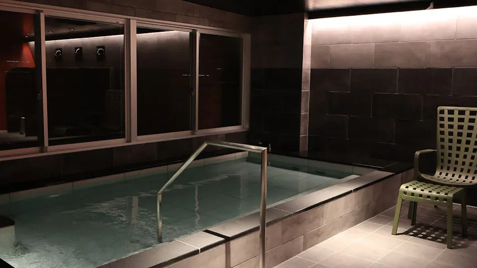 Osaka Corona Hotel