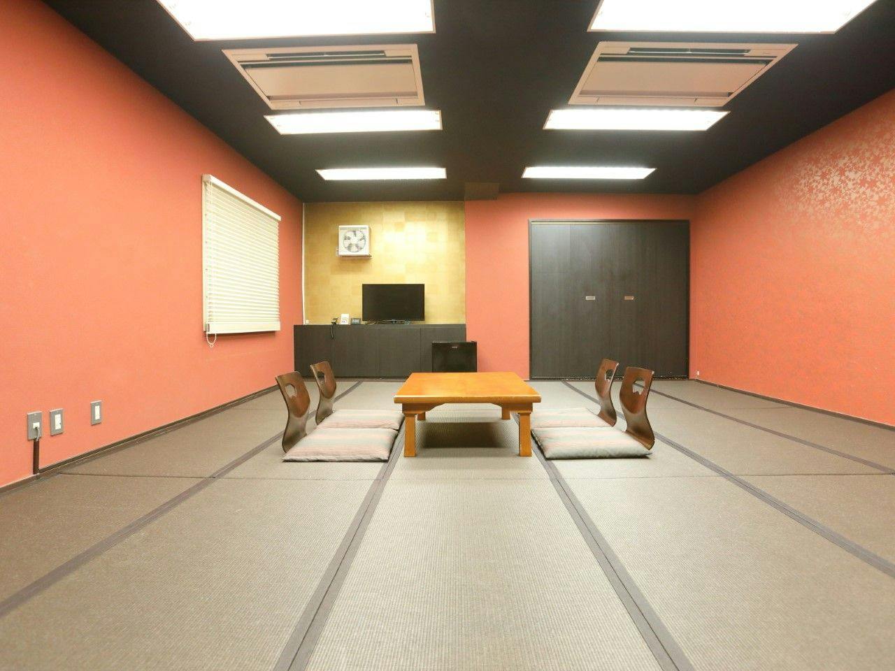 Osaka Corona Hotel