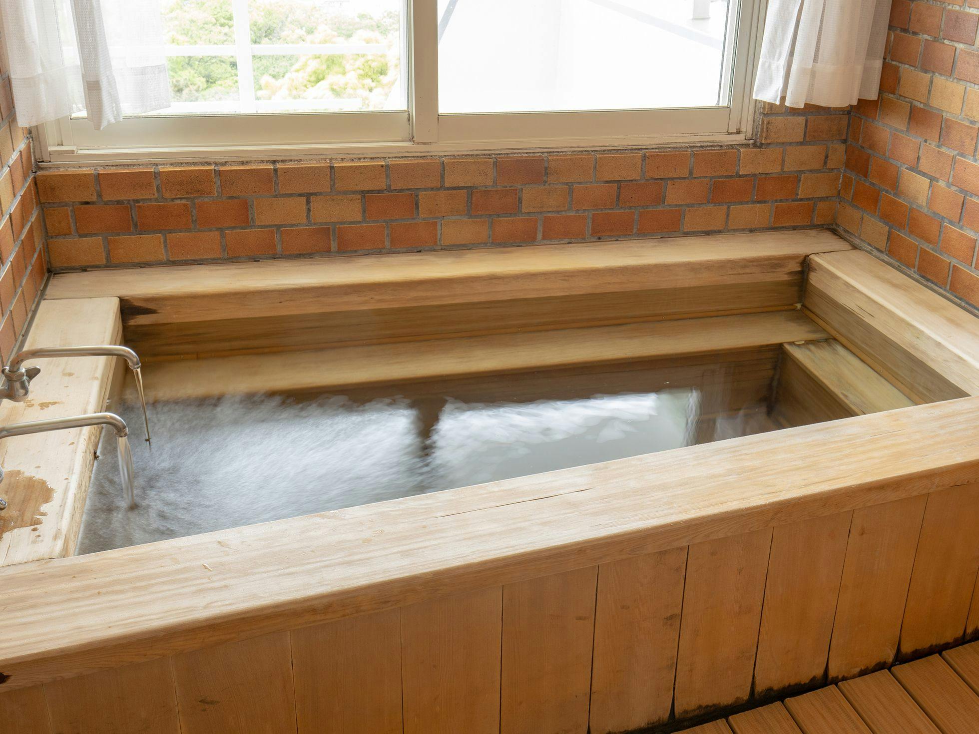 【Semi Suite】Kamar gaya Jepang dan Barat dengan Mata air panas dan bak mandi kayu hinoki