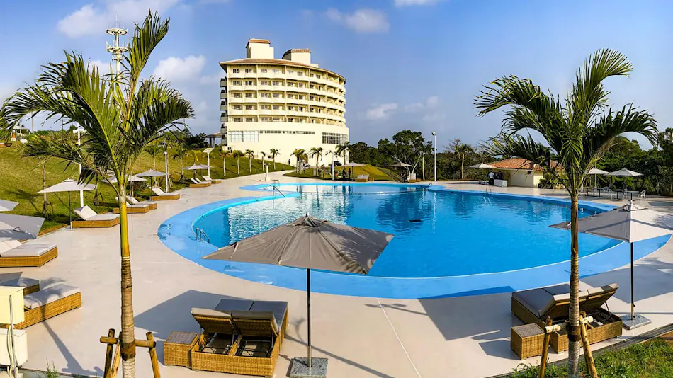 ANA Crowne Plaza Resort Okinawa Uruma Hills