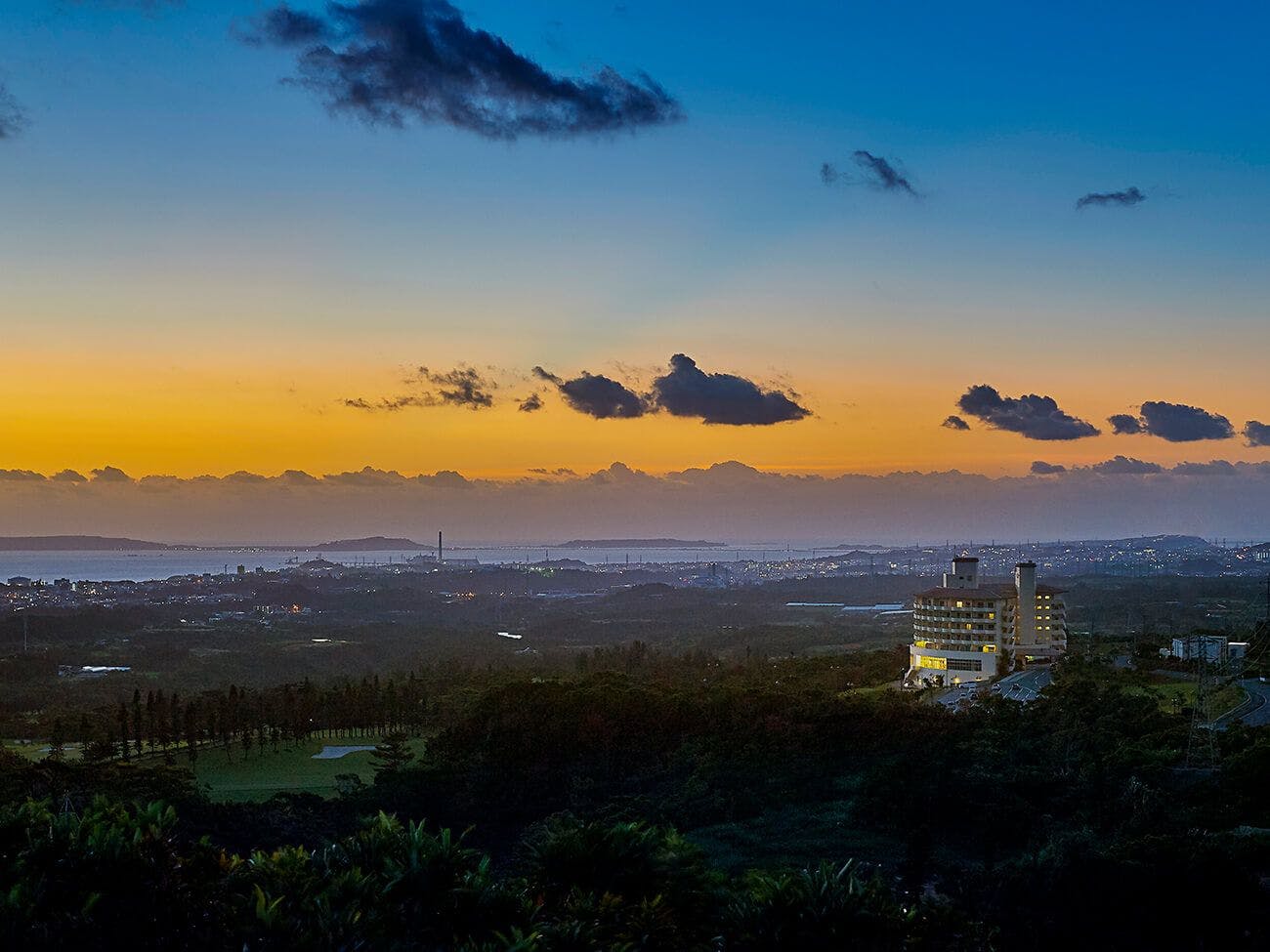 ANA Crowne Plaza Resort Okinawa Uruma Hills