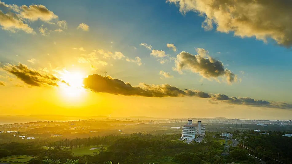 ANA Crowne Plaza Resort Okinawa Uruma Hills