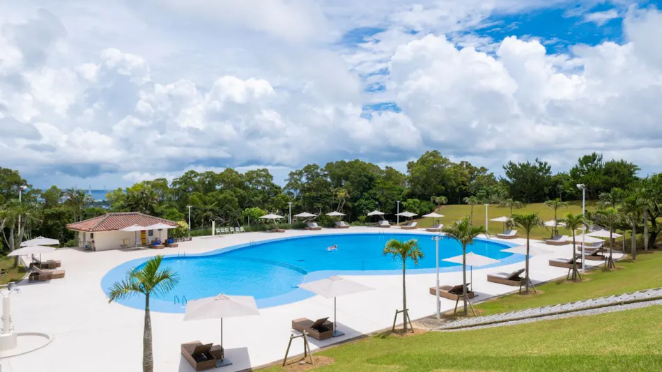 ANA Crowne Plaza Resort Okinawa Uruma Hills