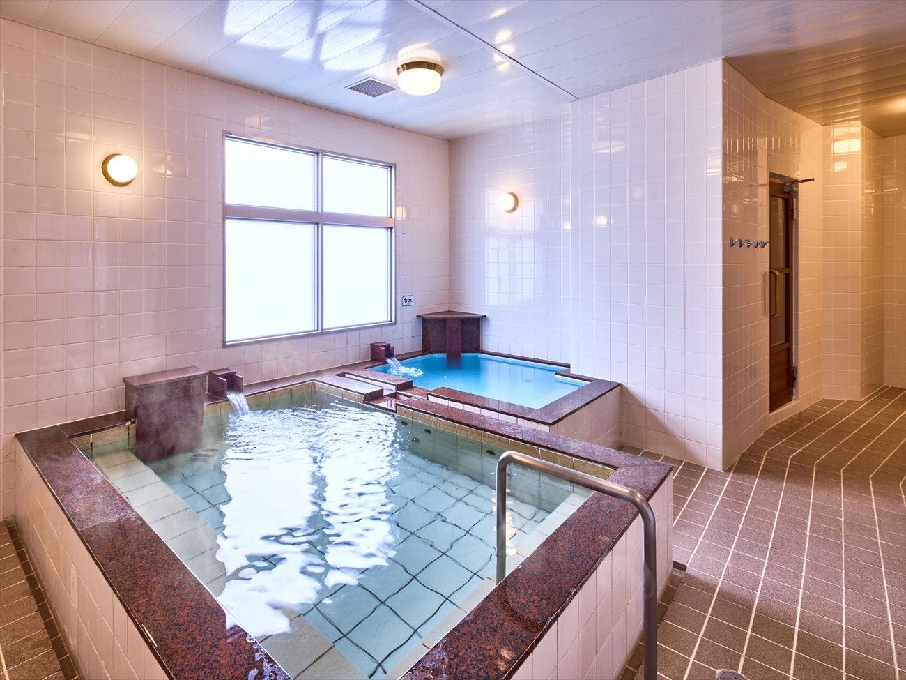 ANA Crowne Plaza Resort Okinawa Uruma Hills