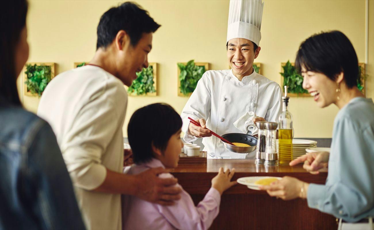 ANA Crowne Plaza Resort Okinawa Uruma Hills
