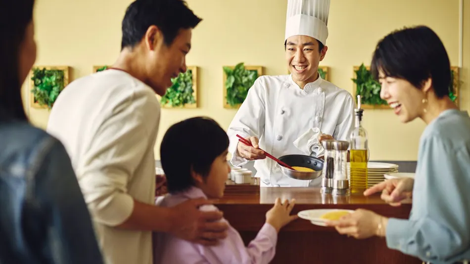 ANA Crowne Plaza Resort Okinawa Uruma Hills