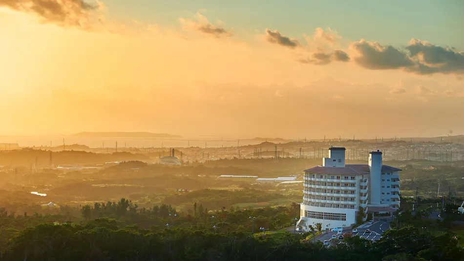 ANA Crowne Plaza Resort Okinawa Uruma Hills