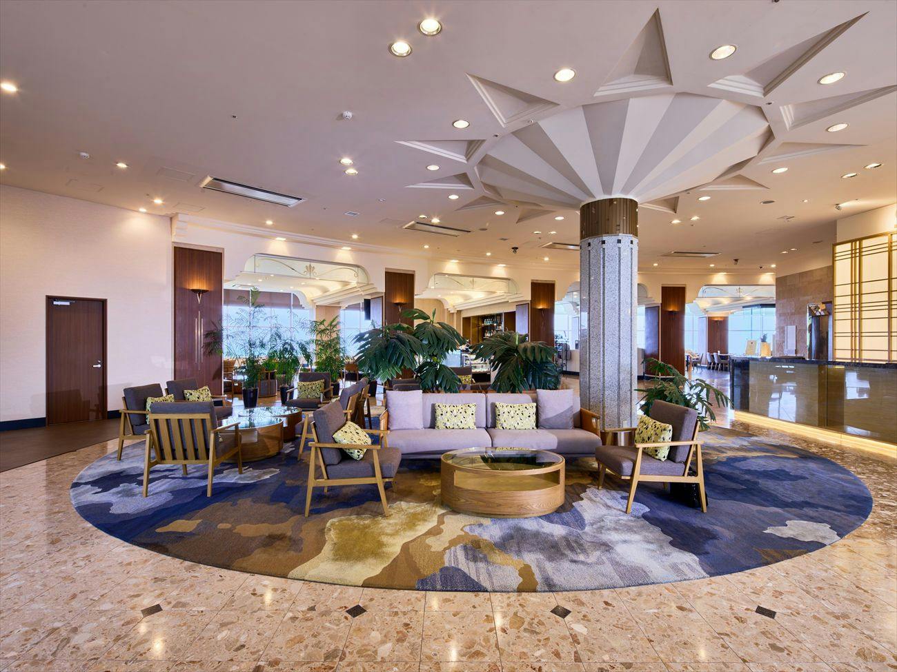 ANA Crowne Plaza Resort Okinawa Uruma Hills