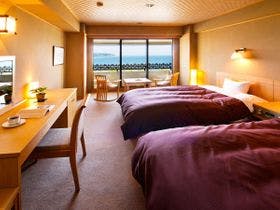 渚のリゾート　竜宮ホテル　絶景露天風呂と海鮮美食が自慢の宿