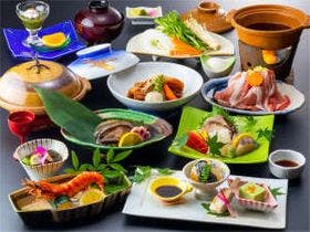 渚のリゾート　竜宮ホテル　絶景露天風呂と海鮮美食が自慢の宿