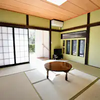 ห้องสไตล์ญี่ปุ่นพร้อมห้องน้ำส่วนตัว