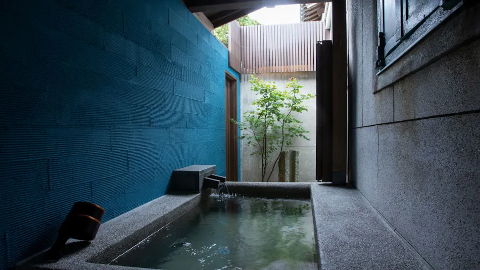 Etchu Inami Machiya Ryokan Kokarian
