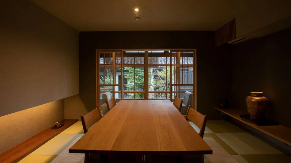 Etchu Inami Machiya Ryokan Kokarian