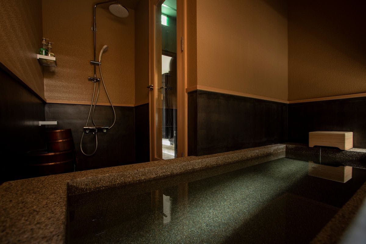 การลงทะเบียนน้ำพุร้อน