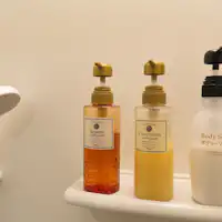 ・มีสิ่งอำนวยความสะดวกในห้องน้ำของผลิตภัณฑ์ POLA ครบครัน