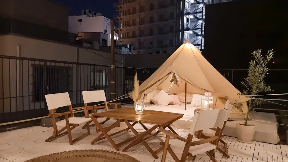 Guest House Kobe Nadeshikoya