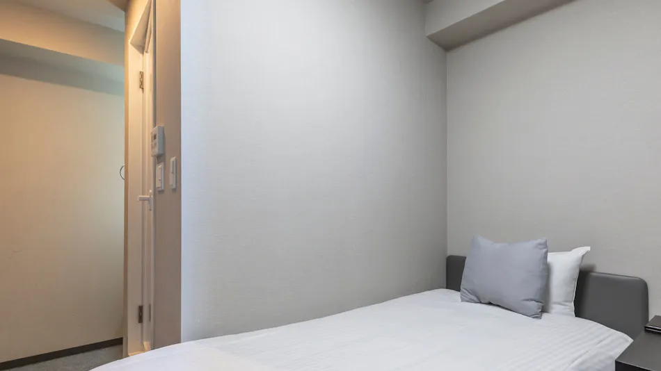 Tabist Uni Hotel Midosuji Honmachi
