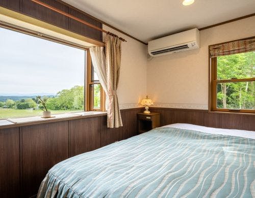 【本館シモンズダブルルーム】