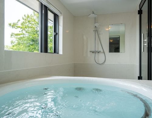 【ジャグジー付きプレミアムツイン】