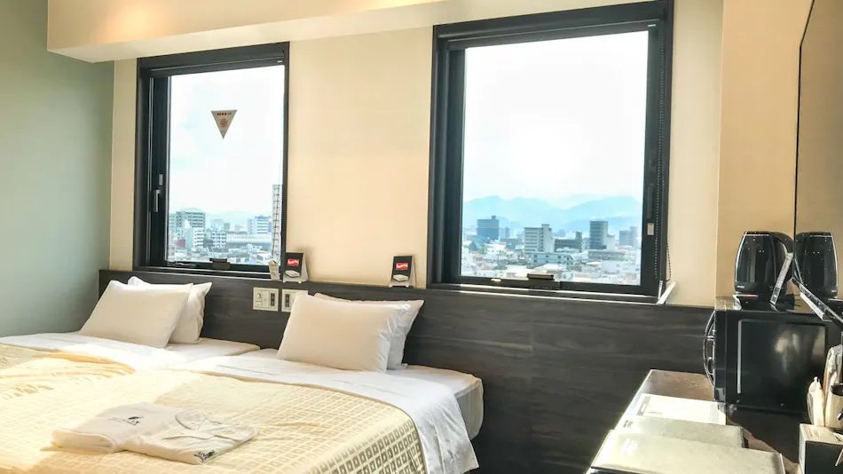 Hotel Livemax Hiroshima Funairicho Riverside