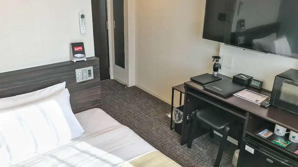 Hotel Livemax Hiroshima Funairicho Riverside