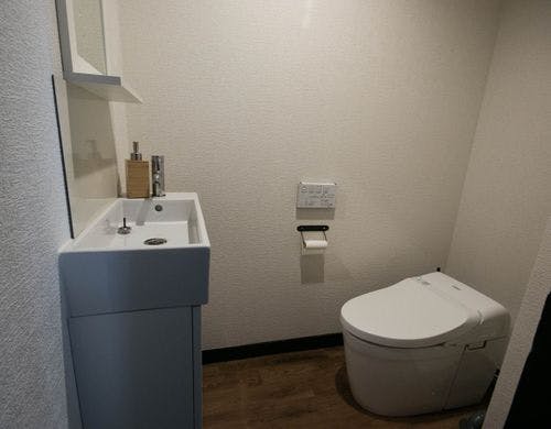 シャワートイレ