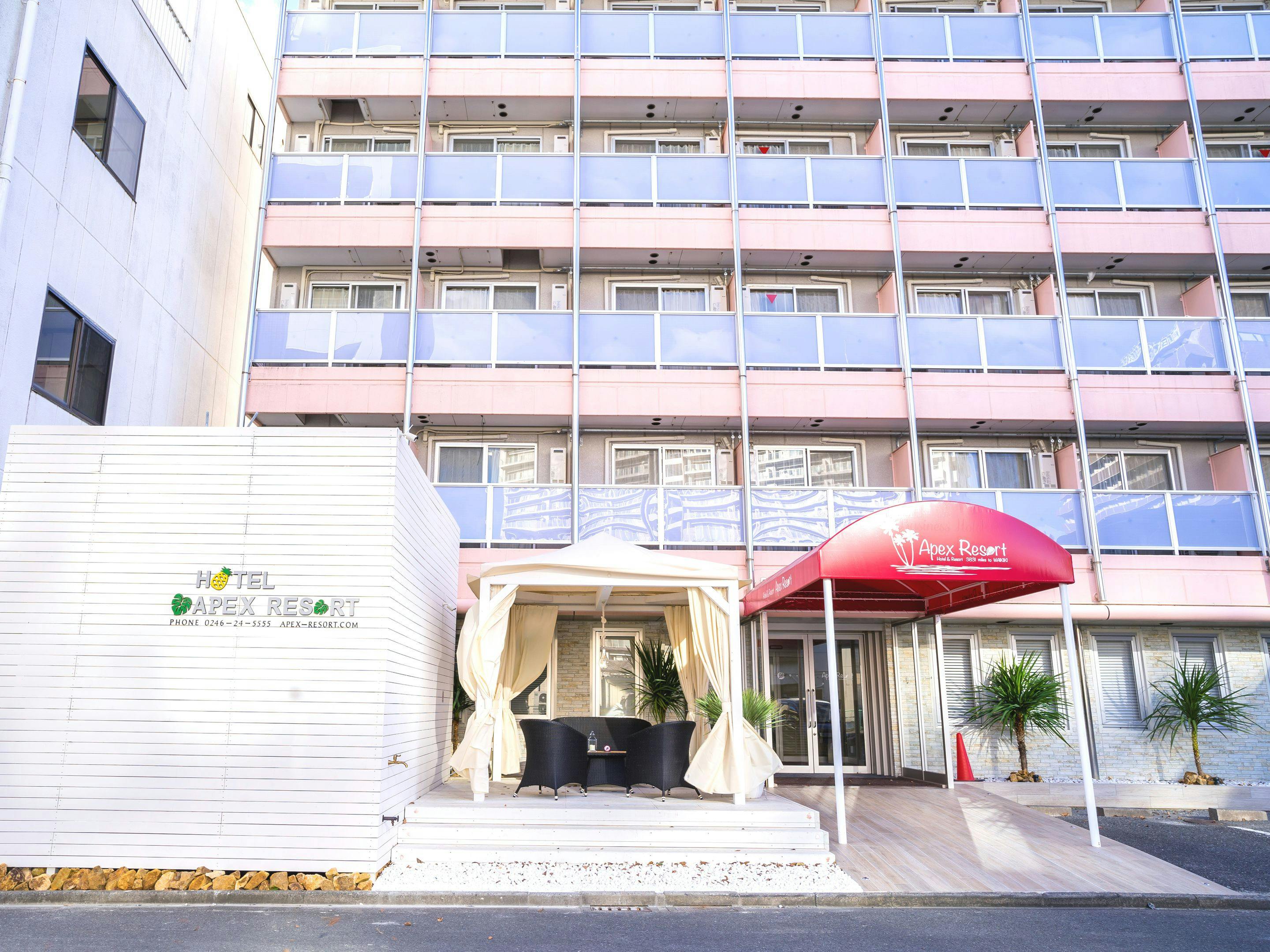 ภายนอกโรงแรม