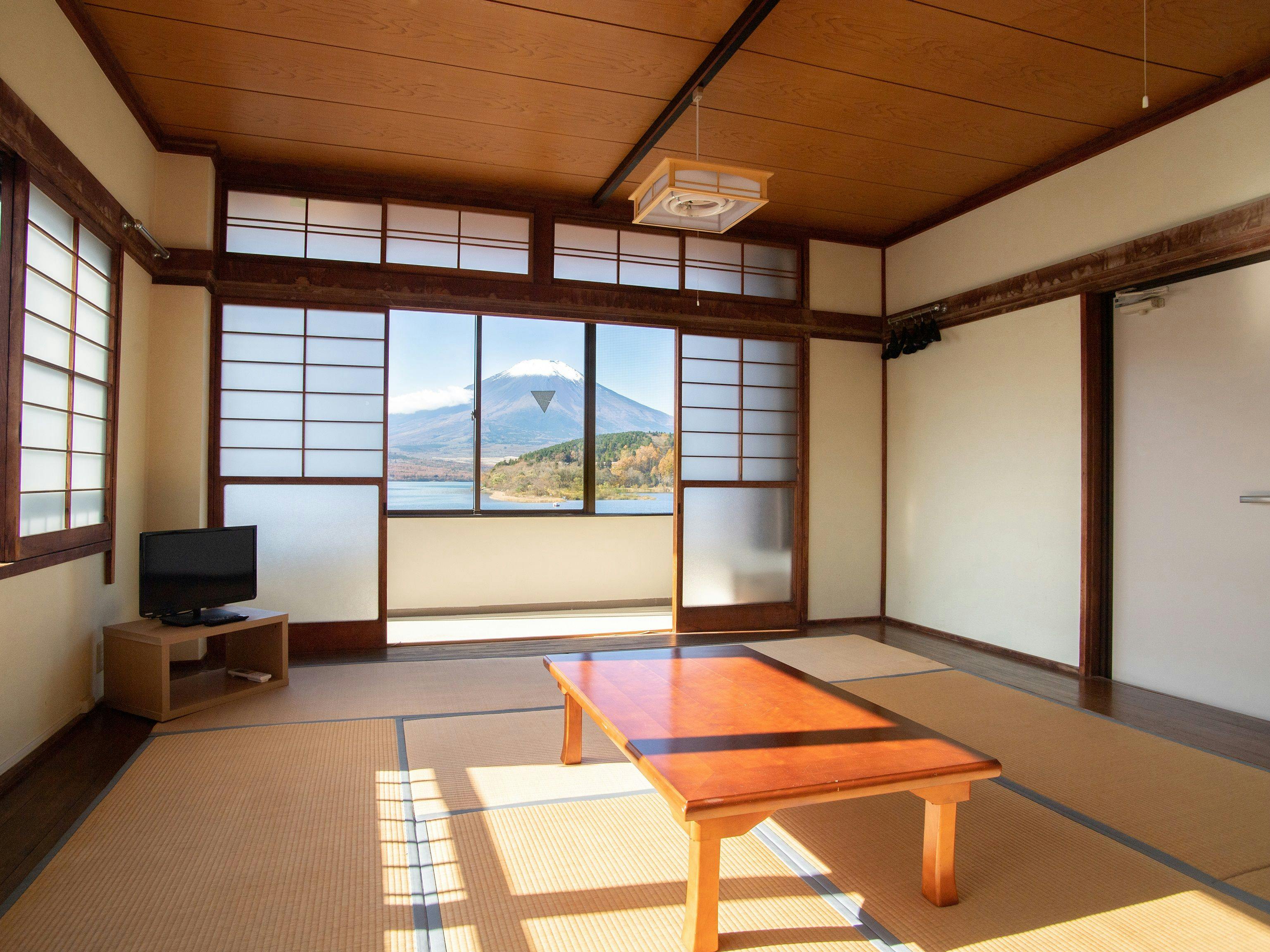 Tabist Lakeside Inn Fujinami Yamanakako