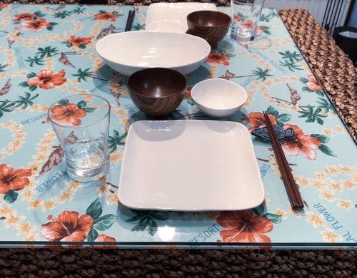 食器いろいろ、食器が充実しています