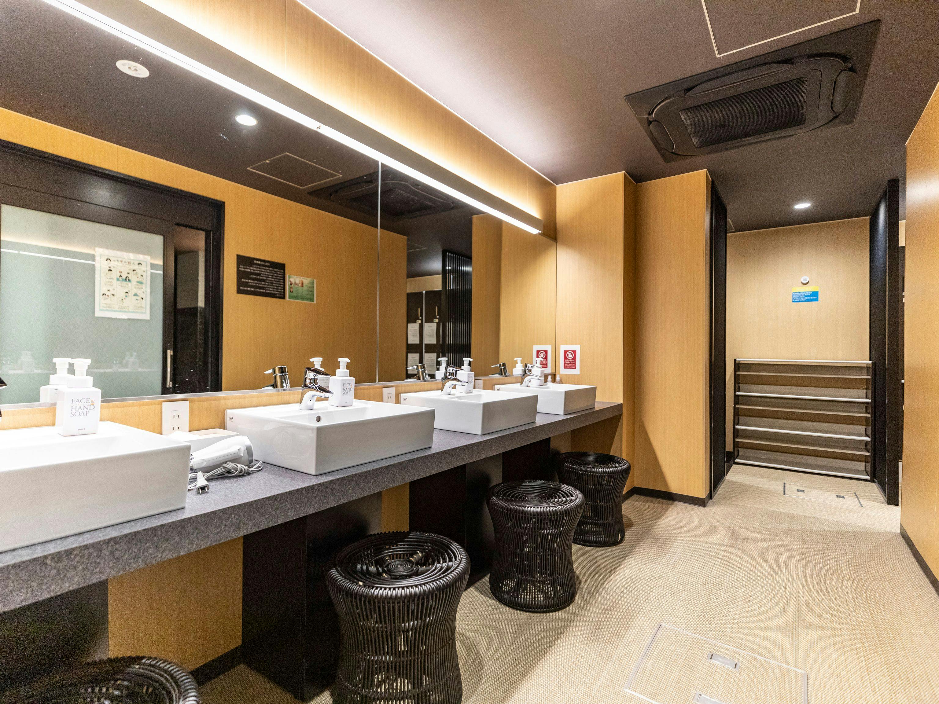 Trust Hotel