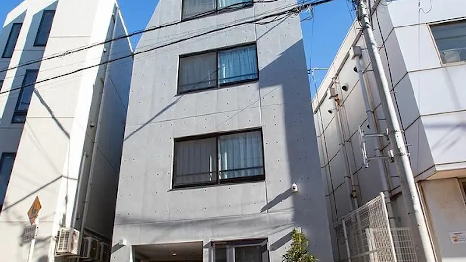 Laffitte Tokyo WEST