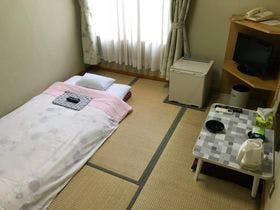 ビジネスホテル岡本越谷店