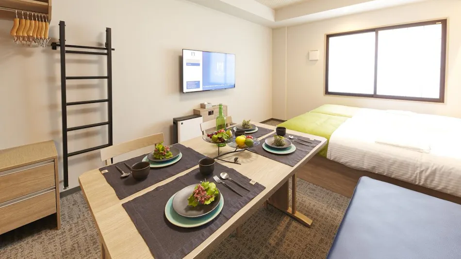 MONday Apart Premium Ueno