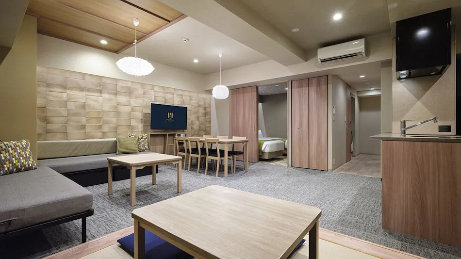 MONday Apart Premium Ueno