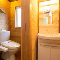 ห้องน้ำและอ่างล้างหน้า