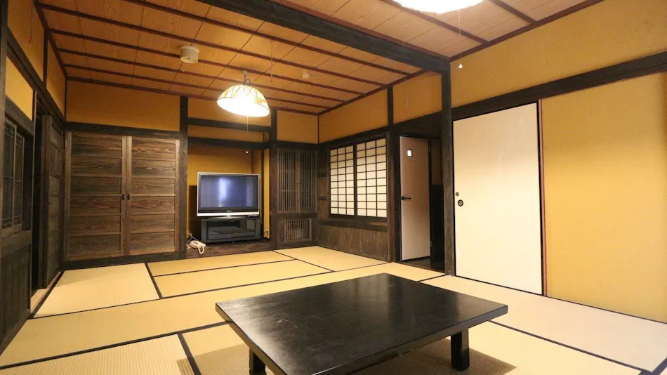 Kabeyu Natural Cave Onsen Ryokan Fukumotoya