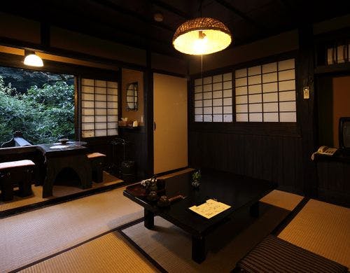 懐かしいお部屋でゆったりお過ごしください