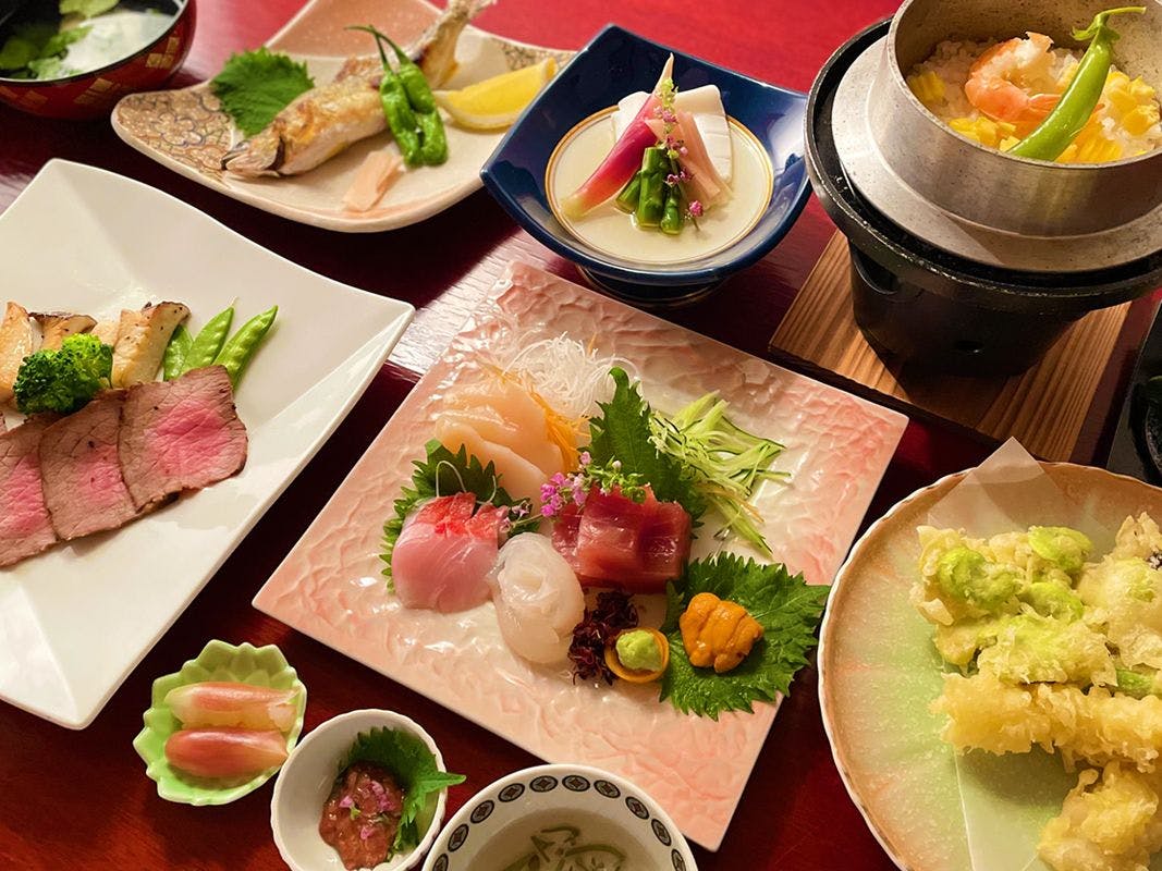 Adatara Onsen Hotel Paradise Hills