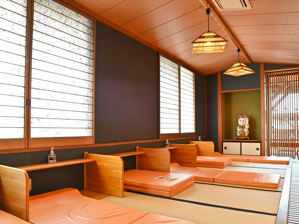 Adatara Onsen Hotel Paradise Hills