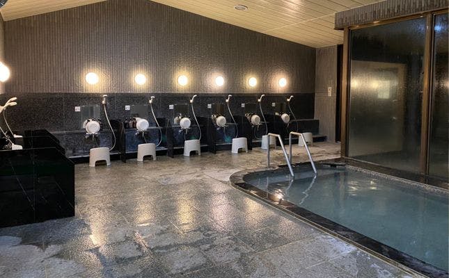 ห้องอาบน้ำสาธารณะ