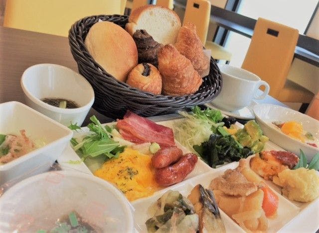 Gambar prasmanan sarapan