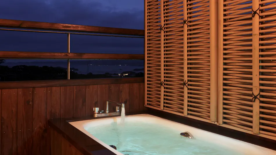 Crystal Villa Shirahama - Hill Town