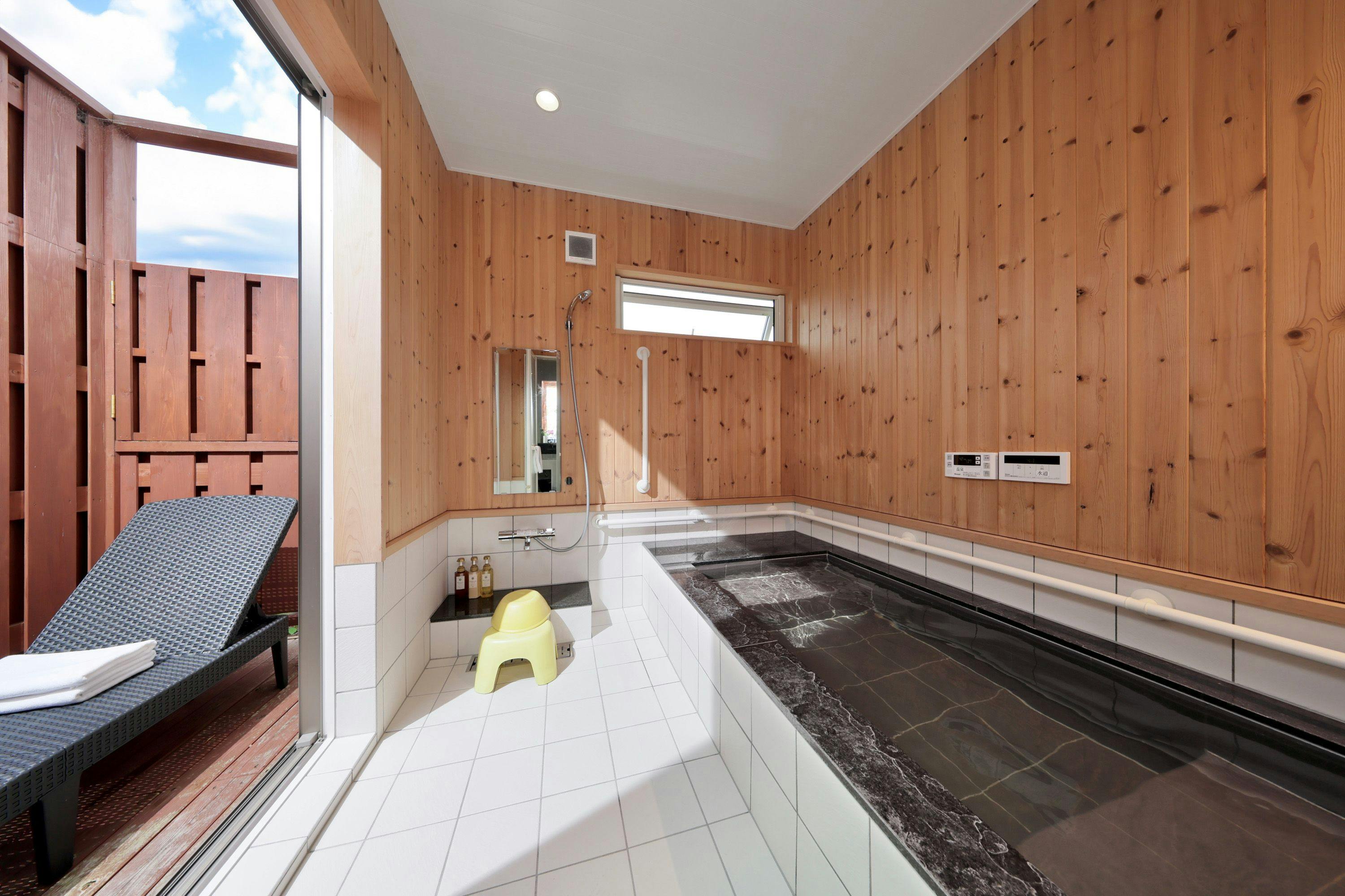 Crystal Villa Shirahama - Hill Town