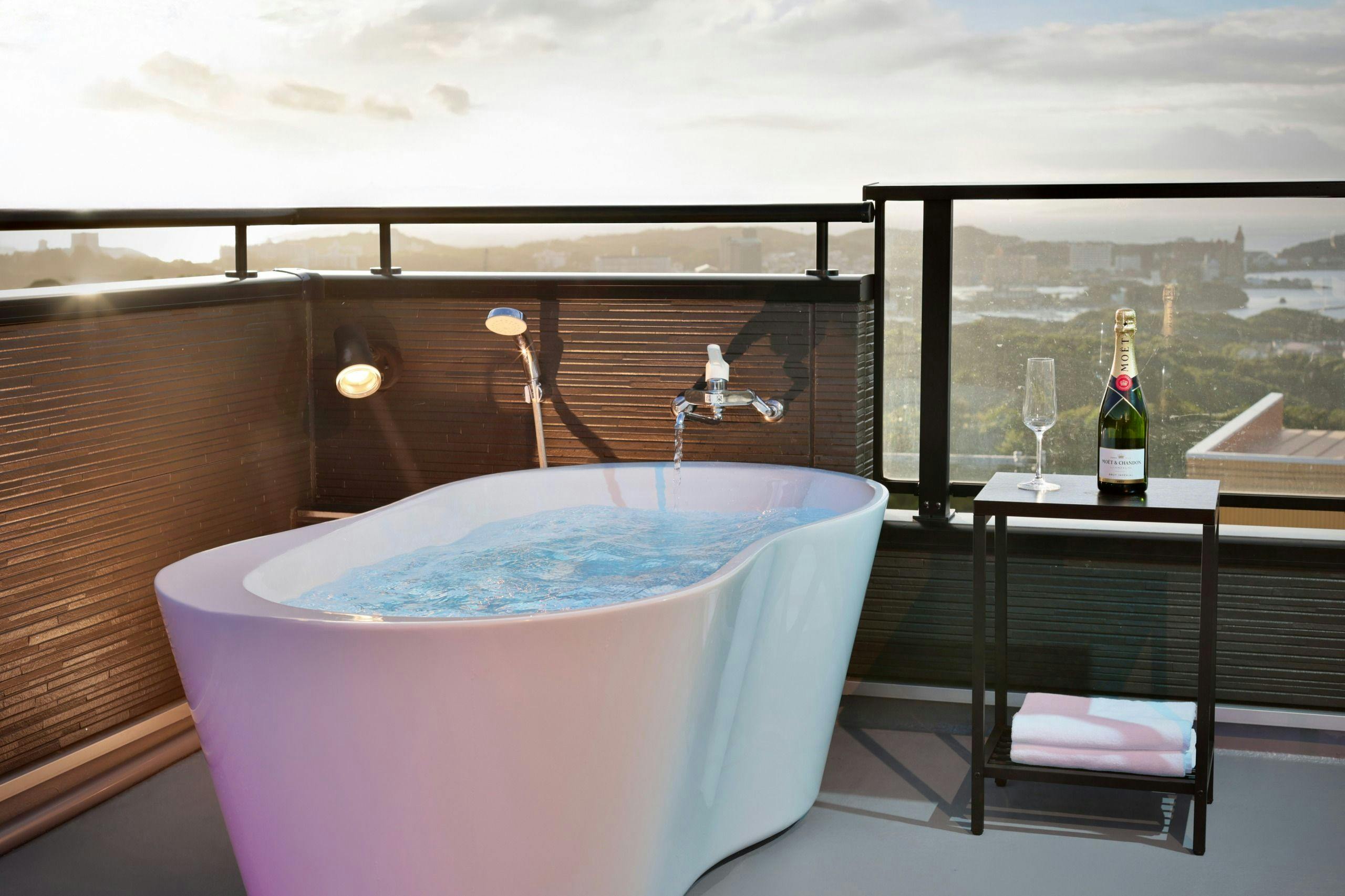 Crystal Villa Shirahama - Hill Town