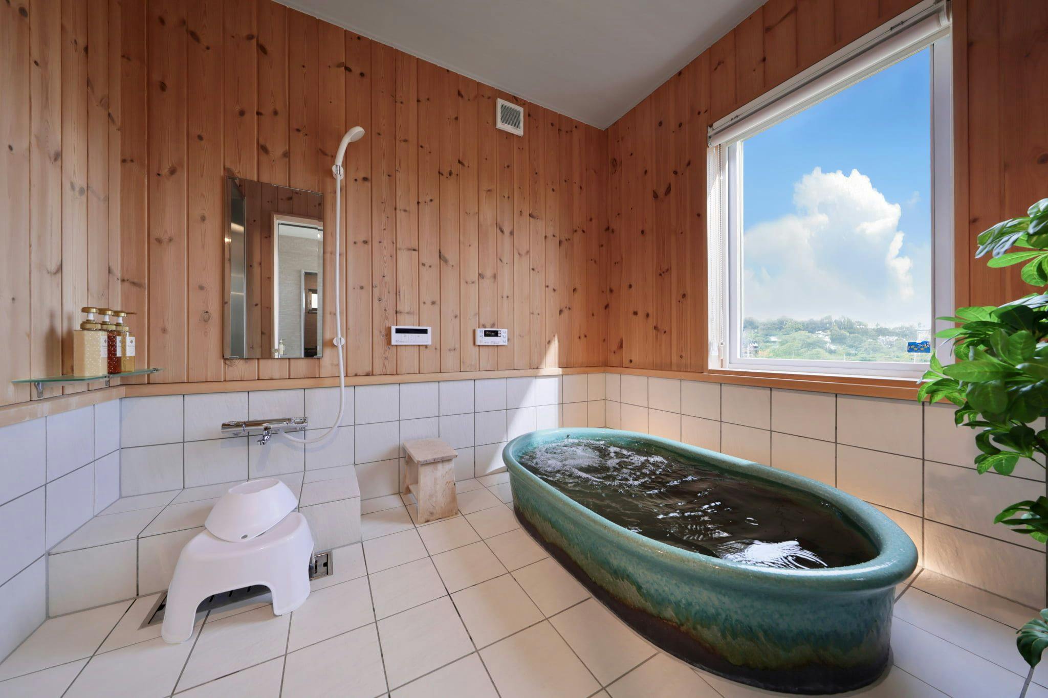 Crystal Villa Shirahama - Hill Town